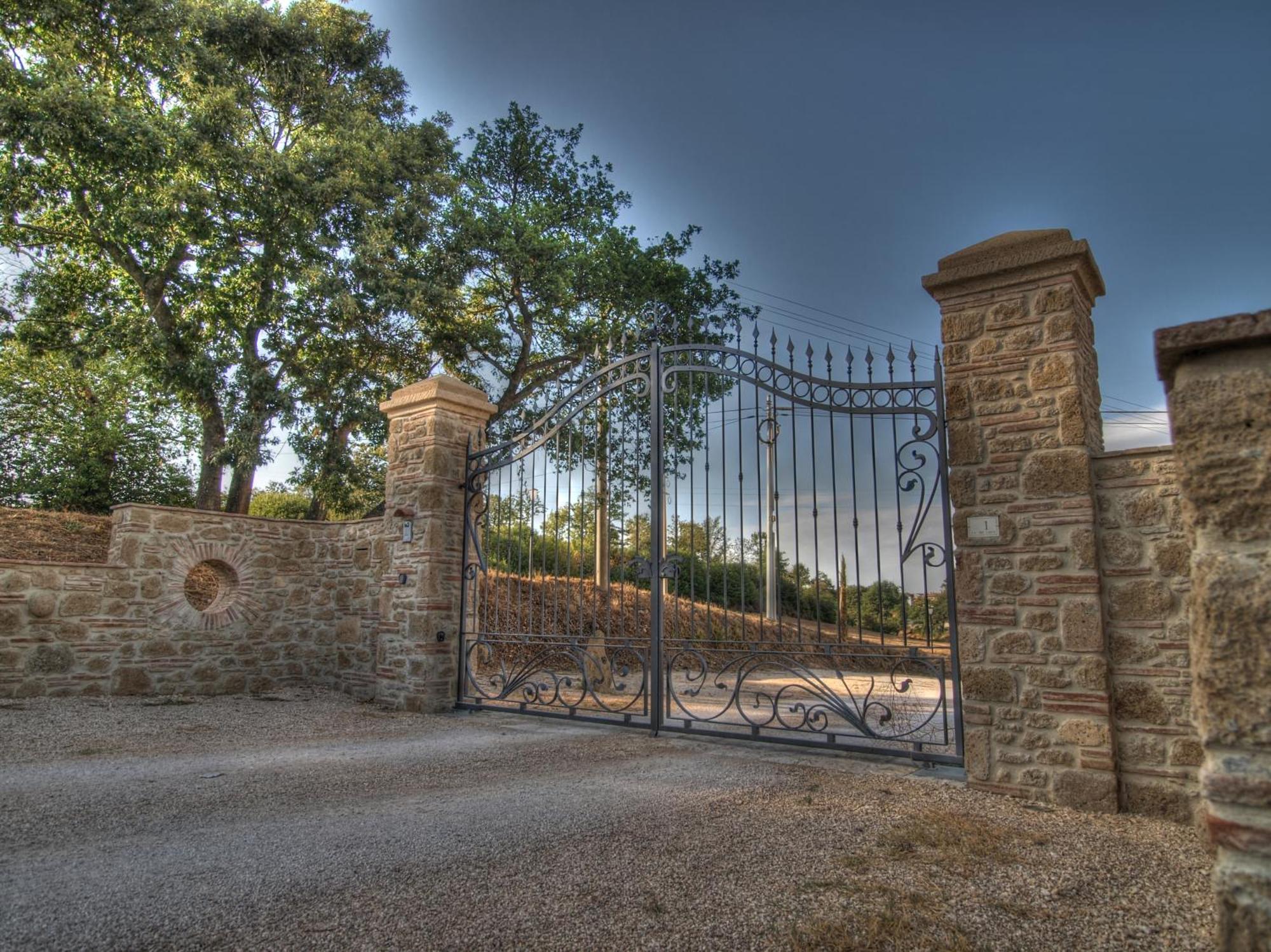 Agriturismo Podere Del Lepre San Quirico  ภายนอก รูปภาพ